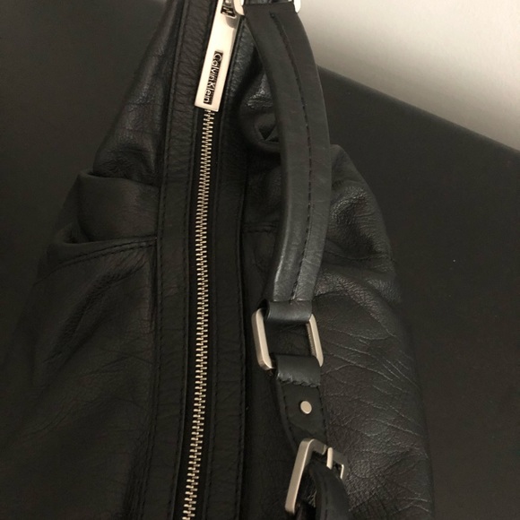 Calvin Klein black hobo bag - Picture 3 of 7